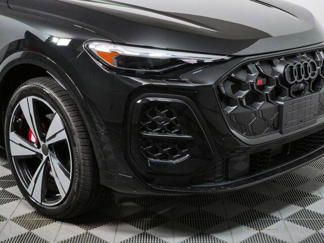 New 2026 Audi SQ5 Prestige AWD/4WD image 39