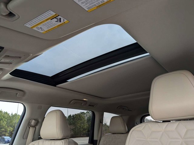 New 2025 Nissan Armada Platinum Reserve w/ Convenience Package image 25