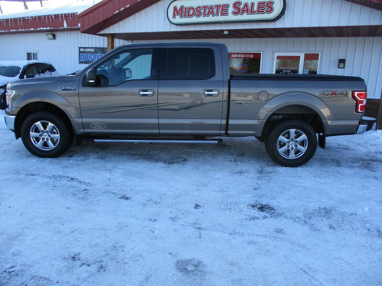 Used 2018 Ford F150 XLT w/ Equipment Group 302A Luxury image 4
