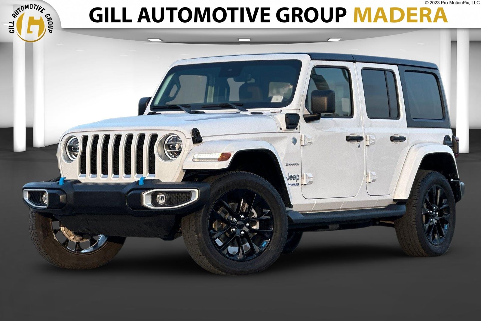 Used 2022 Jeep Wrangler Unlimited Sahara w/ Safety Group image 1