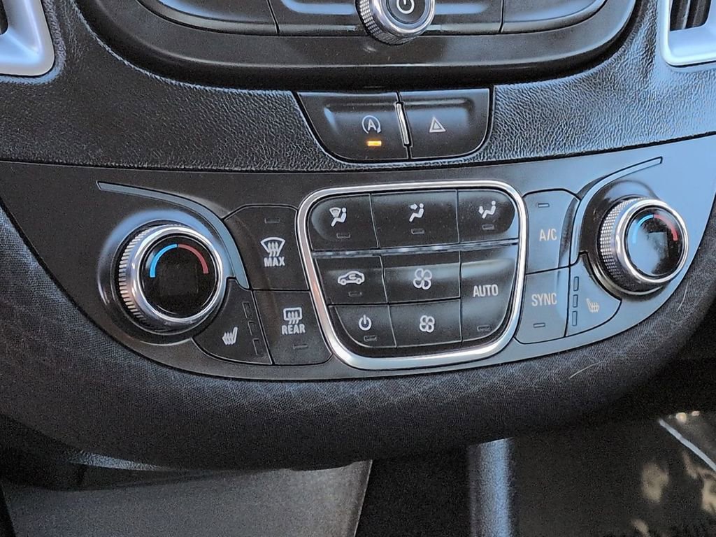 Used 2023 Chevrolet Malibu LT FWD image 19