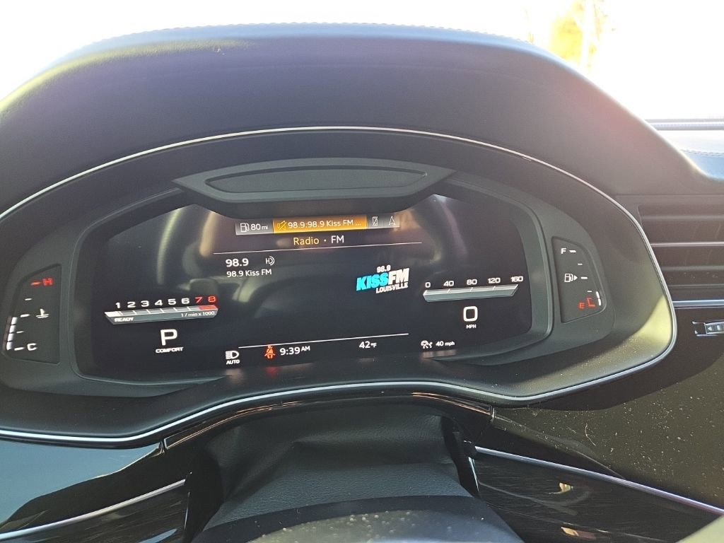 Used 2023 Audi SQ8 Prestige w/ Prestige Package image 28