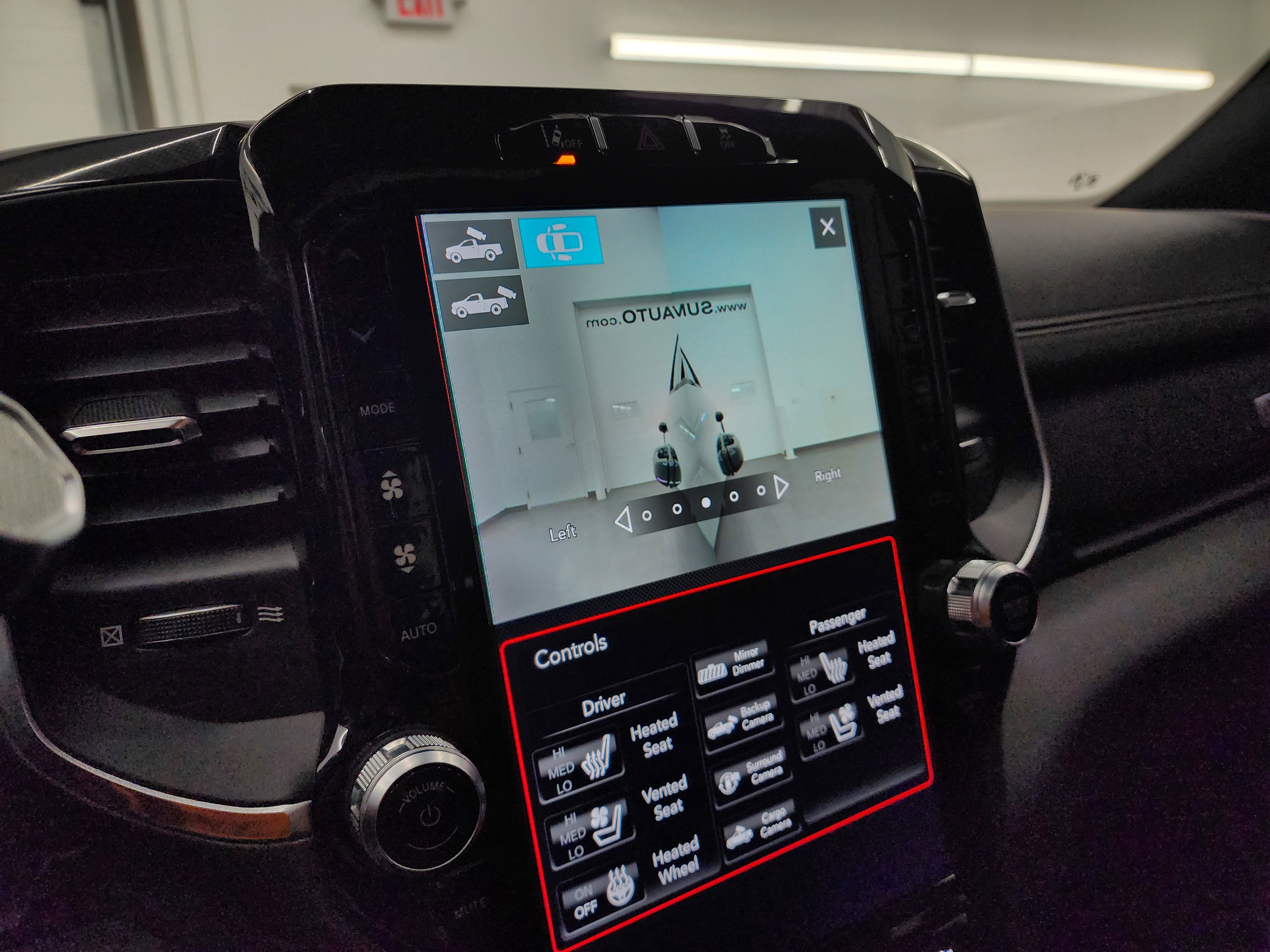 Used 2020 RAM 2500 Laramie image 23