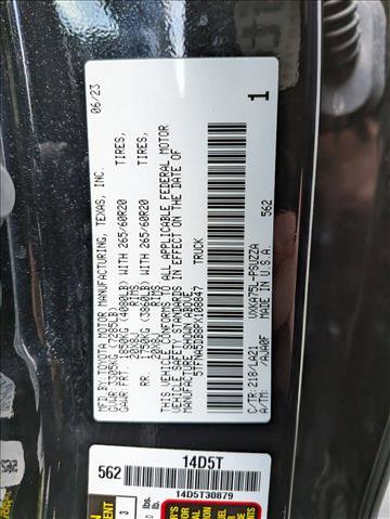 Used 2023 Toyota Tundra Platinum AWD/4WD image 27