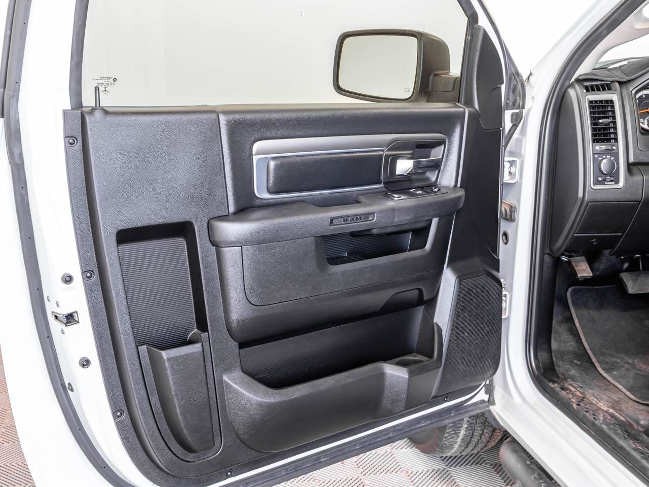 Used 2022 RAM 1500 Tradesman w/ Power & Remote Entry Group RWD image 12