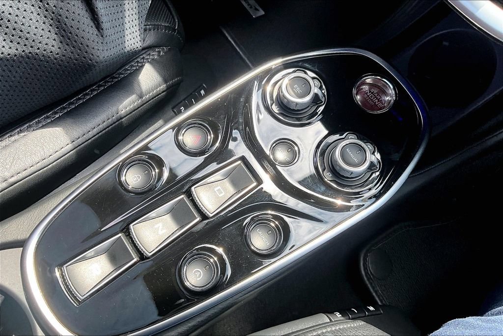Used 2023 McLaren GT RWD image 29