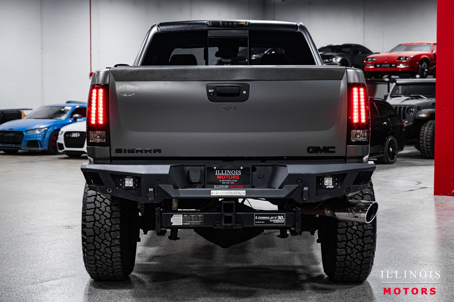 Used 2011 GMC Sierra 3500 Denali image 4