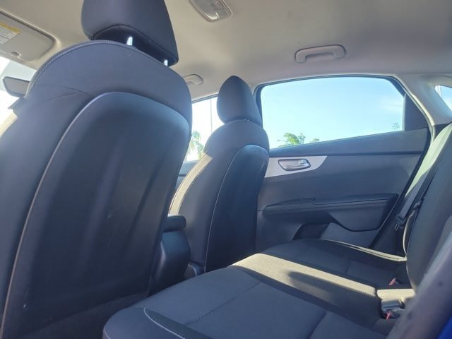 Used 2024 Kia Forte LXS w/ LXS Technology Package FWD image 14