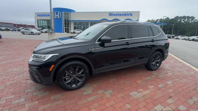 Used 2023 Volkswagen Tiguan SE FWD image 7