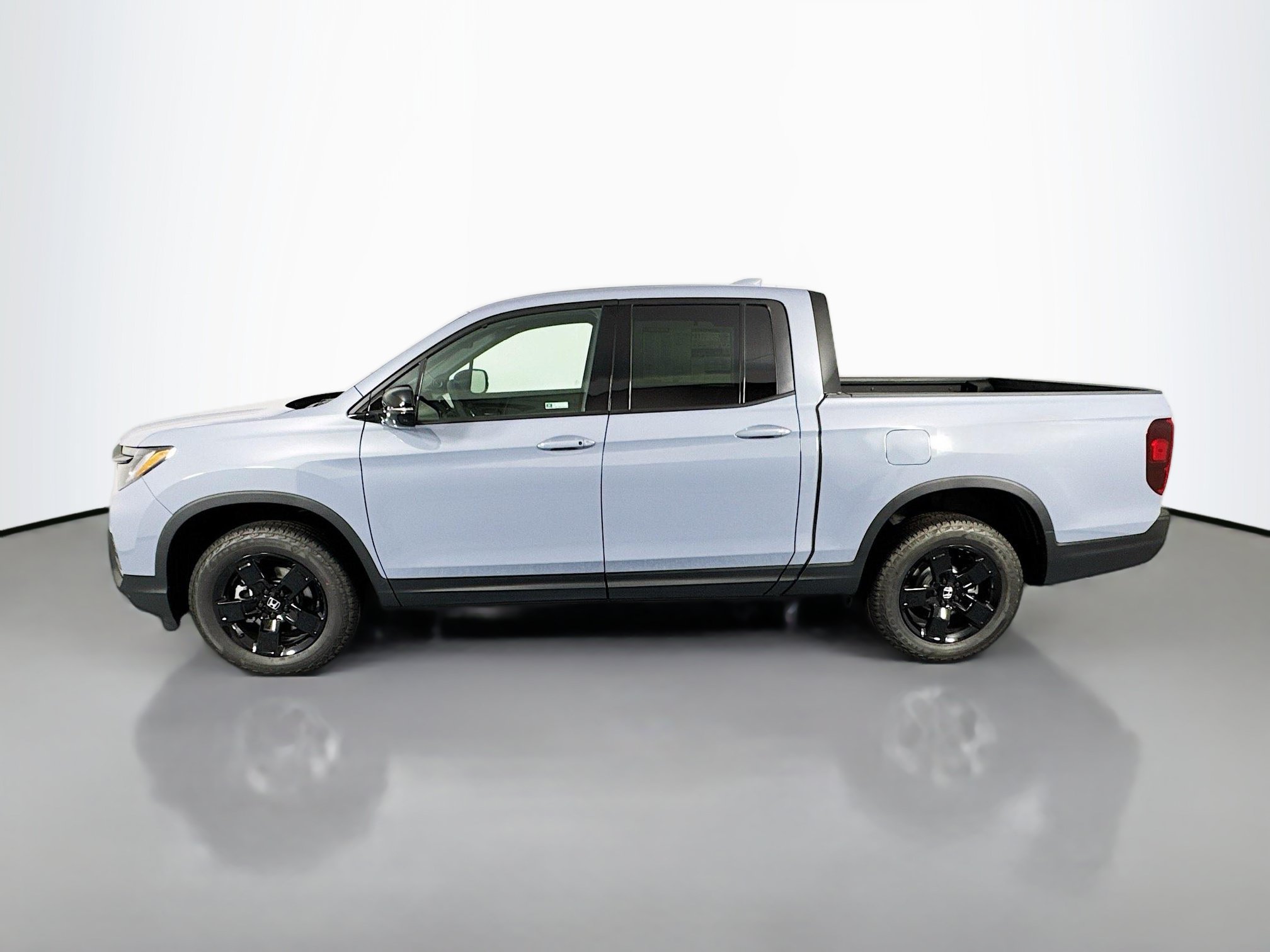 New 2026 Honda Ridgeline Black Edition image 8