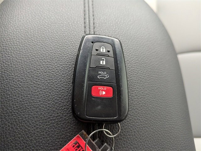 Used 2024 Toyota RAV4 XLE Premium image 33