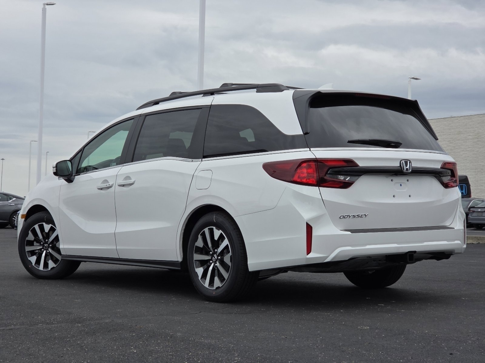 New 2026 Honda Odyssey EX-L image 16