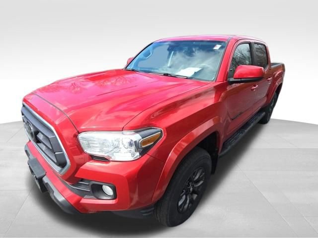 Used 2020 Toyota Tacoma SR5 w/ Blackout Package image 2
