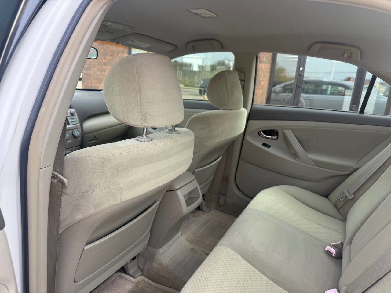 Used 2007 Toyota Camry LE FWD image 17