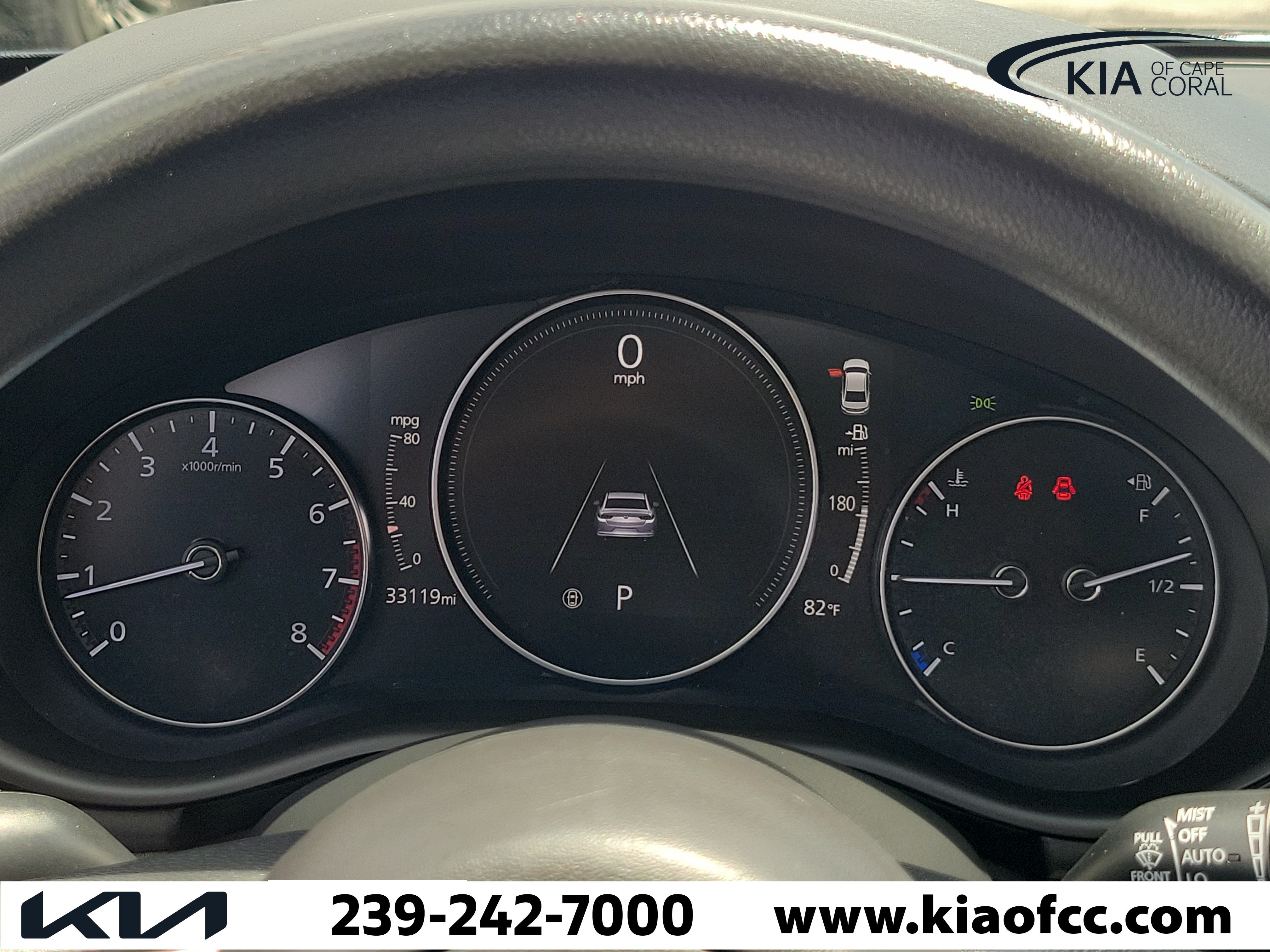 Used 2020 MAZDA MAZDA3 Sedan FWD image 24