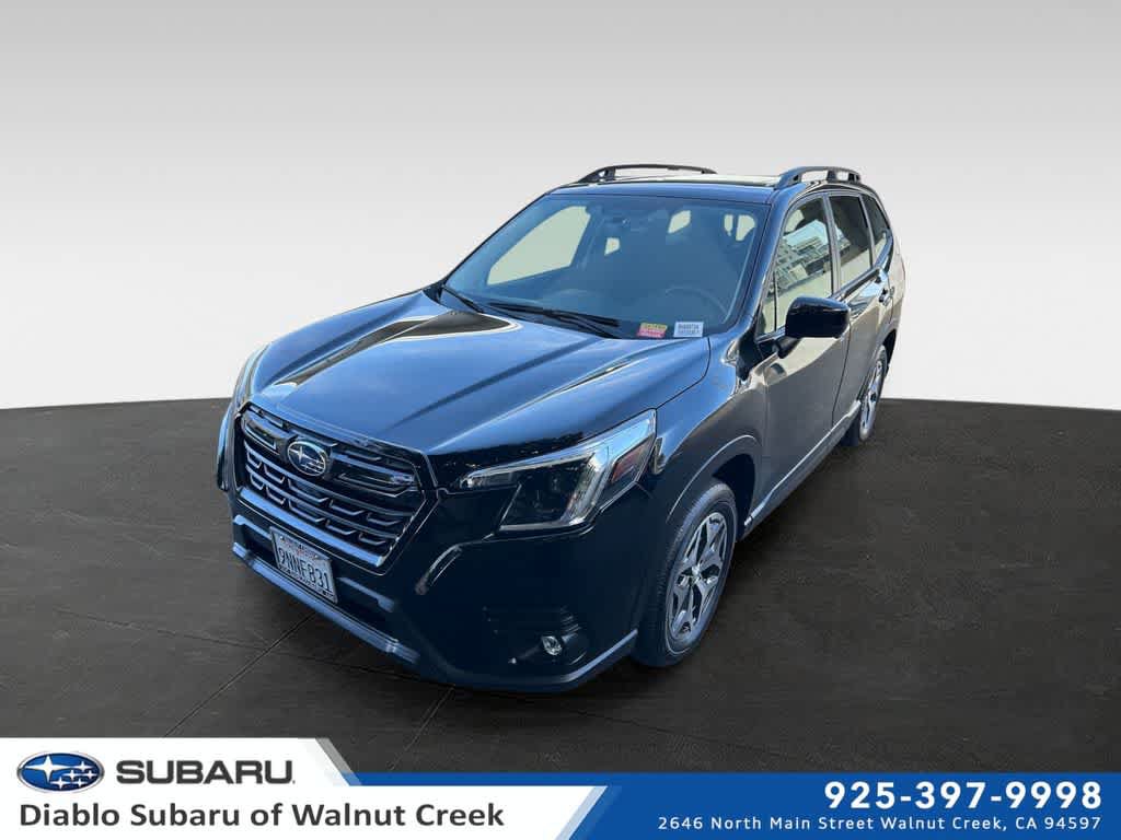 Used 2024 Subaru Forester Premium AWD/4WD image 1