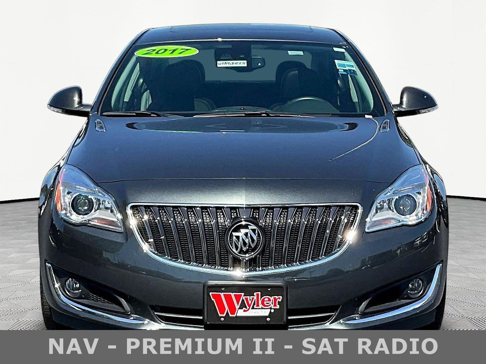 Used 2017 Buick Regal Premium w/ Driver Confidence Package #1 FWD image 2
