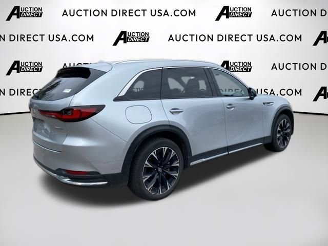 Used 2024 MAZDA CX-90 Plug-In Hybrid w/ Premium Pkg image 5