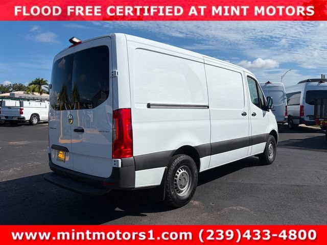 Used 2019 Freightliner Sprinter 2500 RWD image 13