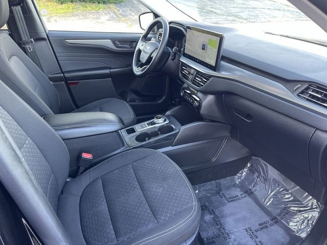 Used 2024 Ford Escape Active w/ Tech Pack #1 AWD/4WD image 17