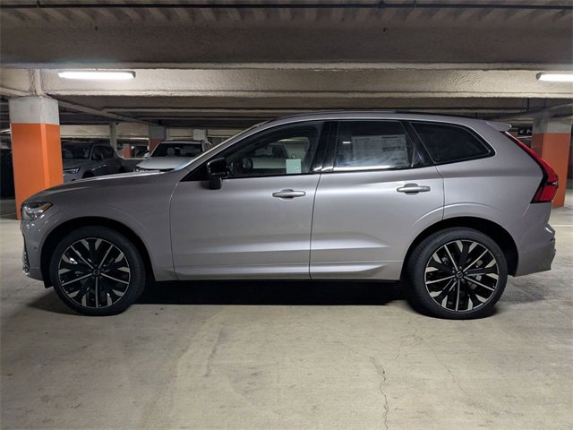 New 2026 Volvo XC60 B5 Ultra w/ Climate Package PRO image 6