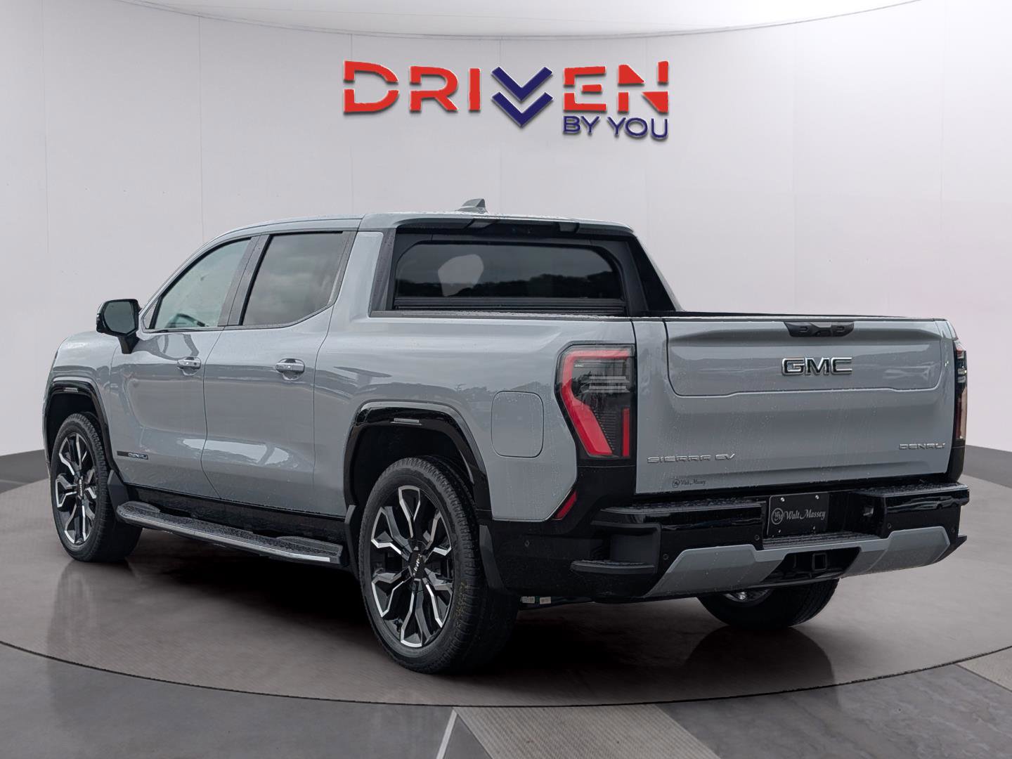 New 2025 GMC Sierra EV Denali image 3