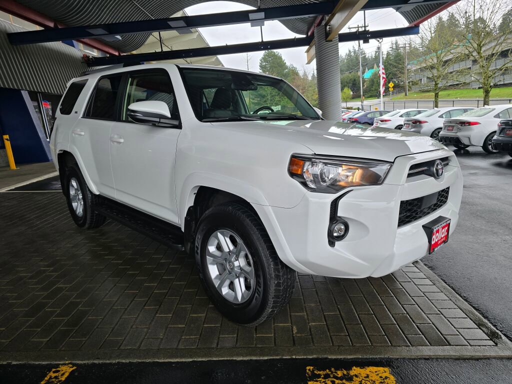 Used 2024 Toyota 4Runner SR5 Premium w/ Moonroof Package AWD/4WD image 3
