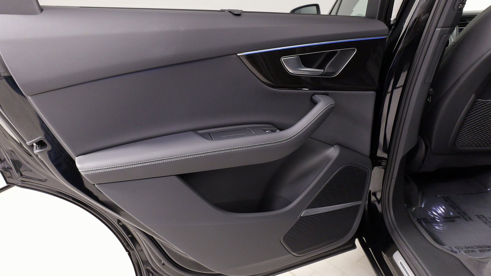 Used 2025 Audi Q7 3.0T Premium Plus w/ Premium Plus Package image 35