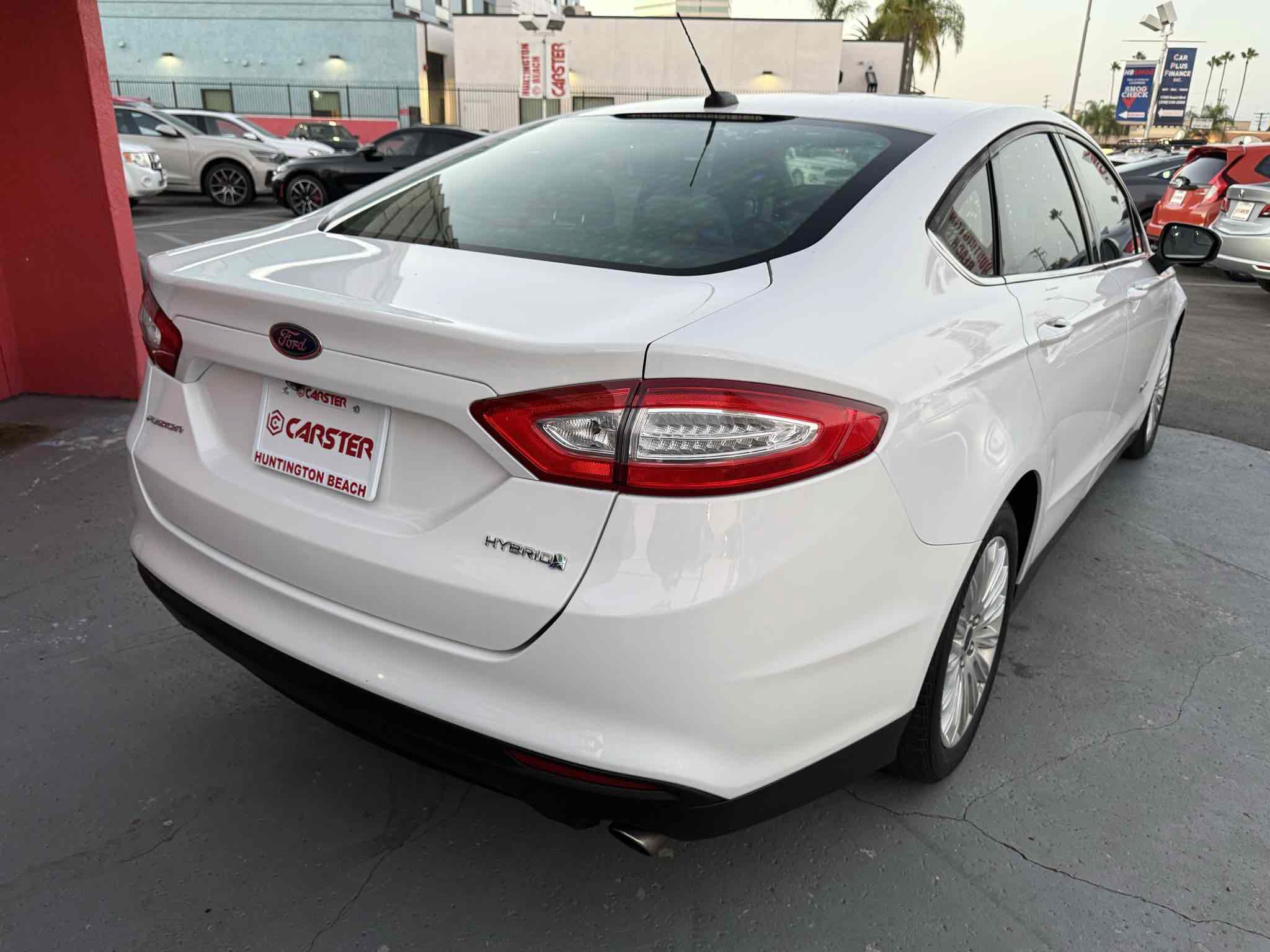 Used 2016 Ford Fusion S FWD image 31