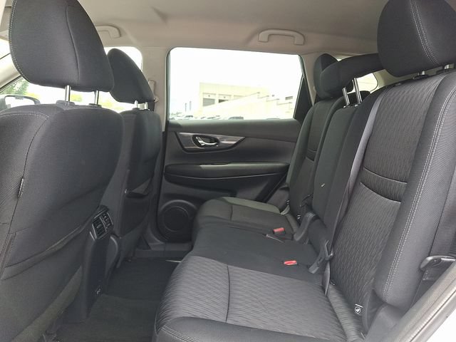 Used 2020 Nissan Rogue SV AWD/4WD image 10