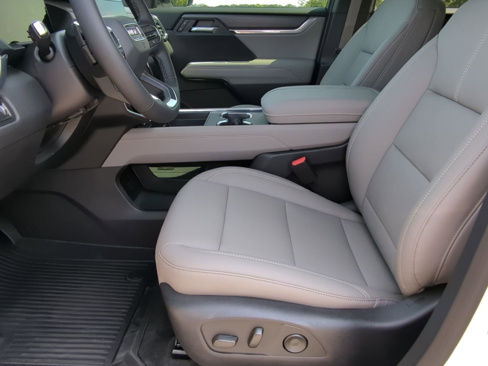 New 2026 GMC Acadia Elevation w/ Black Edition image 21