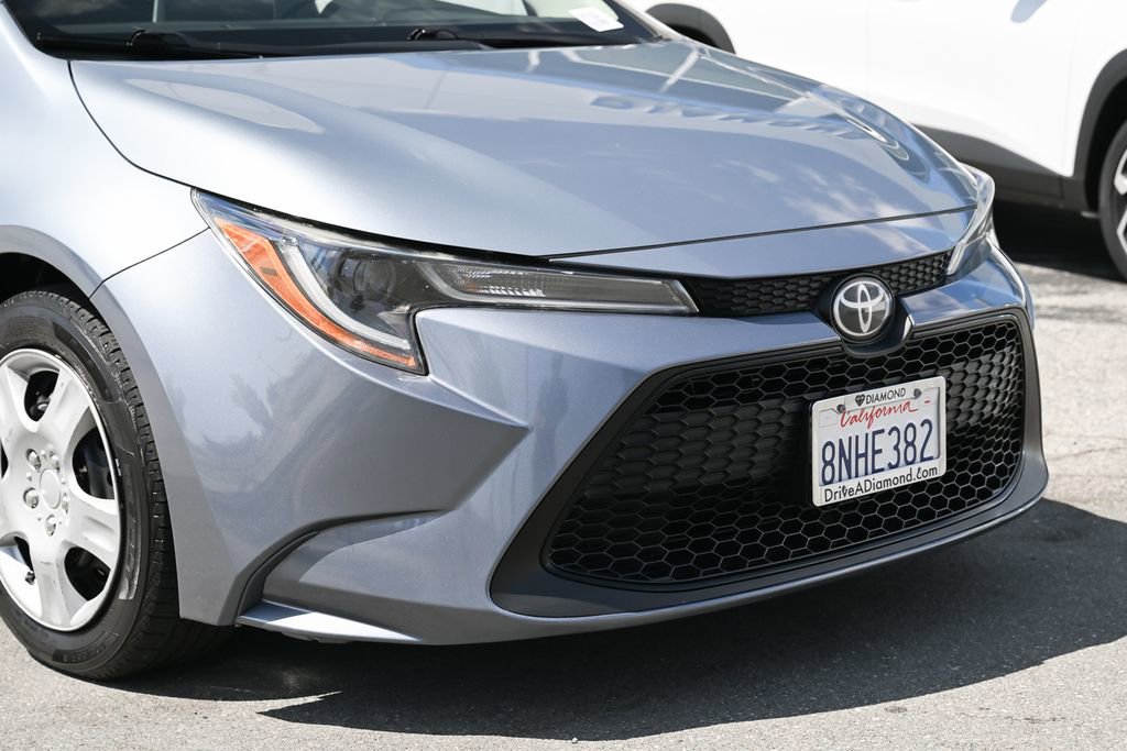 Used 2020 Toyota Corolla LE w/ Carpet Mat Package (TMS) FWD image 10