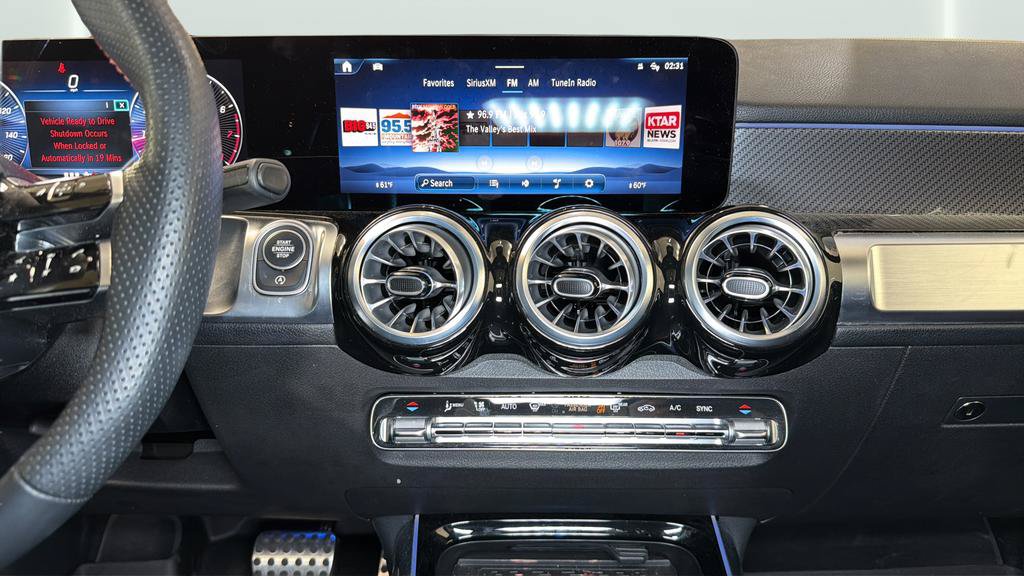 Used 2025 Mercedes-Benz GLB 250 image 15