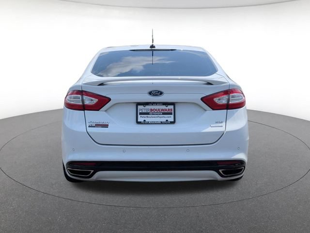 Used 2016 Ford Fusion SE FWD image 4