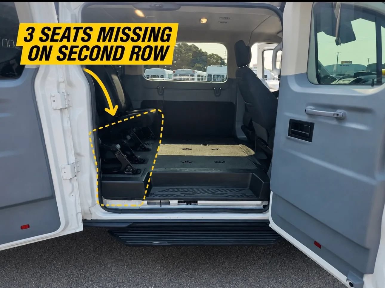 Used 2018 Ford Transit 350 XL RWD image 5