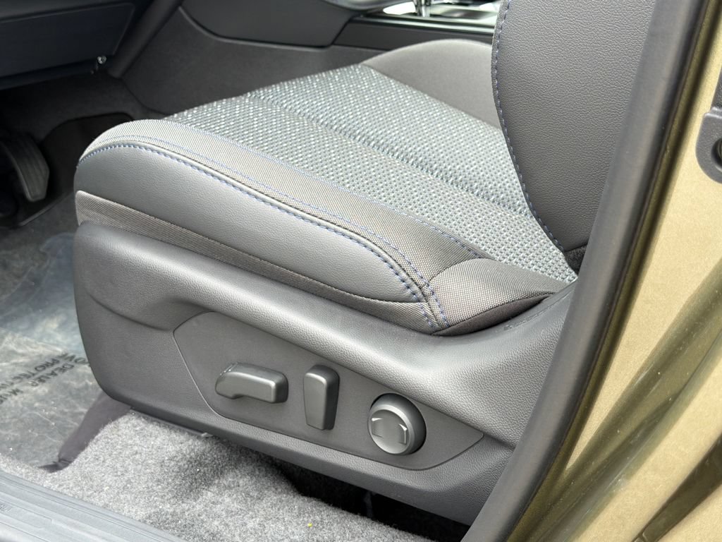 New 2026 Subaru Forester Premium AWD/4WD image 18