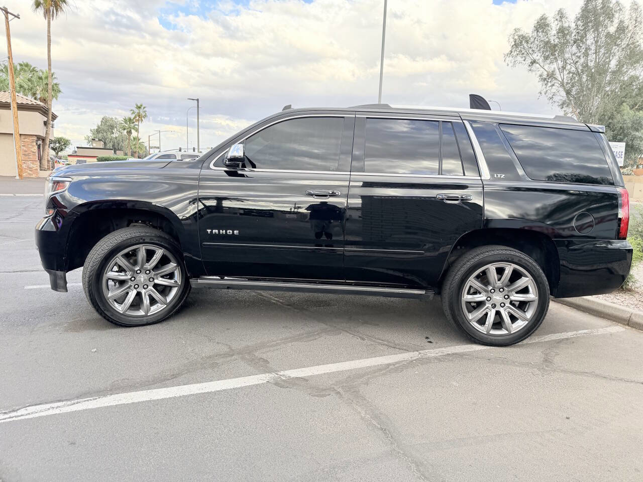 Used 2015 Chevrolet Tahoe LTZ image 4