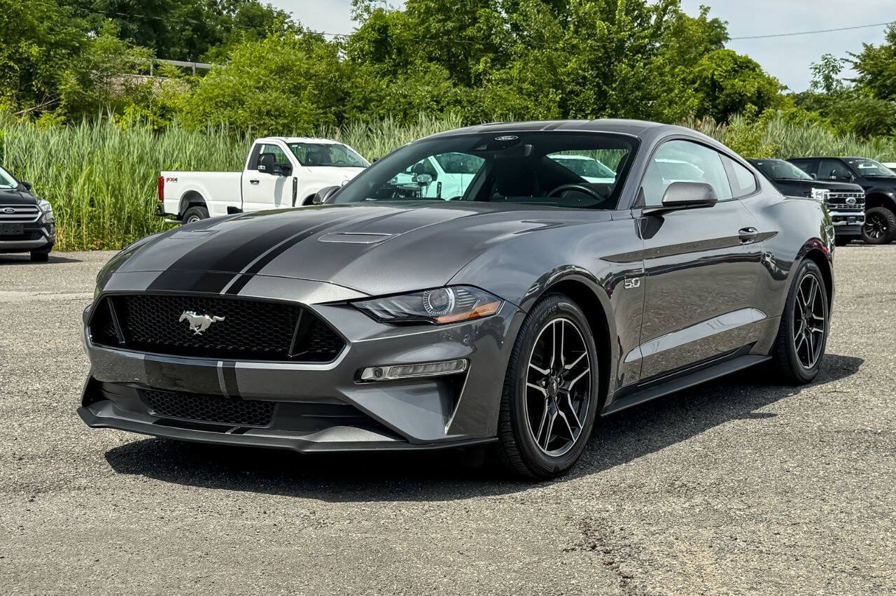 Used 2022 Ford Mustang GT RWD image 12
