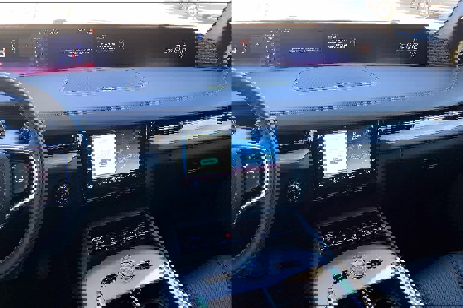 New 2026 Lincoln Navigator L Reserve w/ Jet Appearance Package image 6