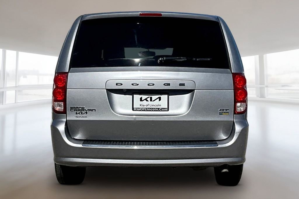 Used 2017 Dodge Grand Caravan GT image 5