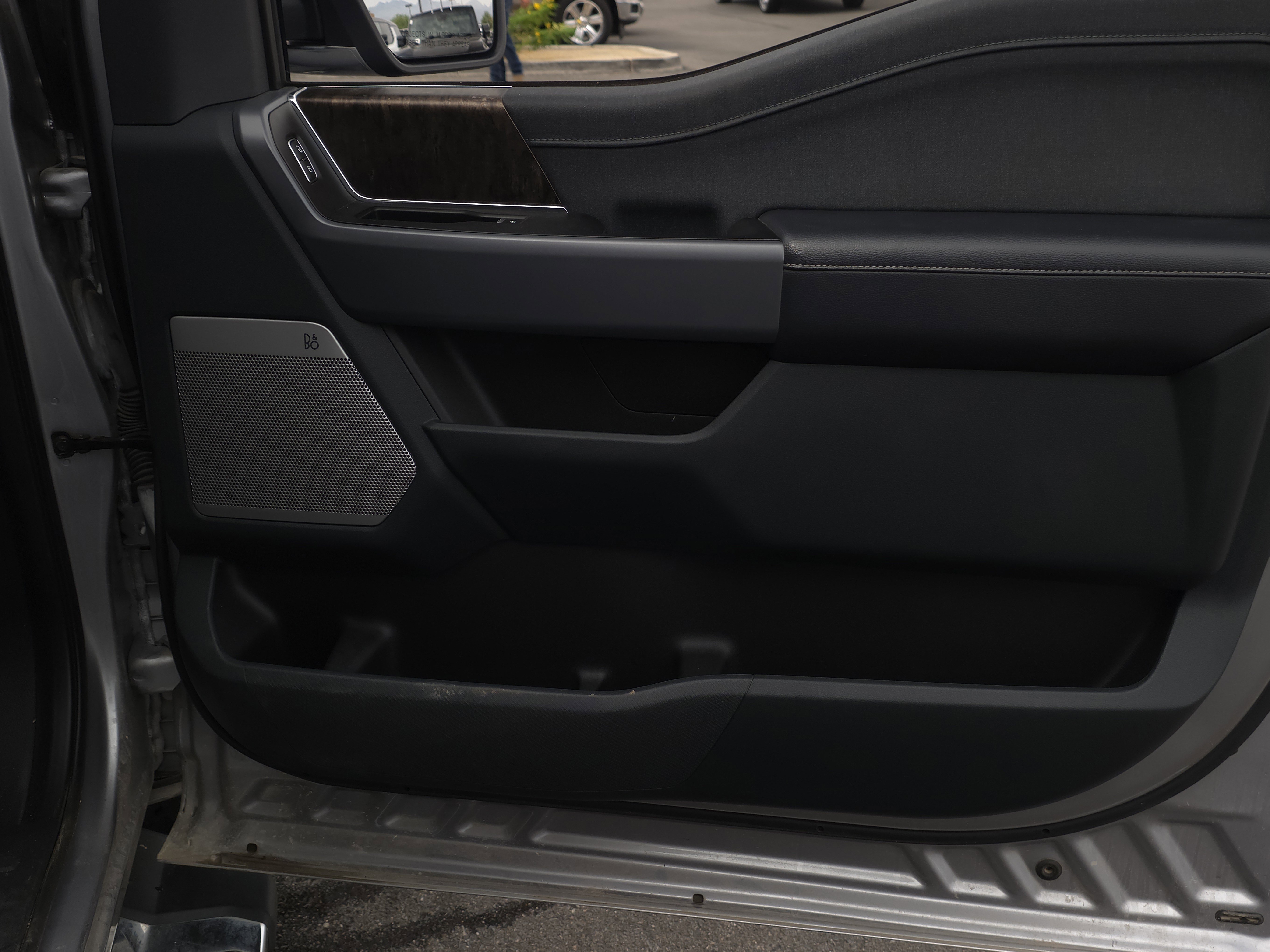 Used 2021 Ford F150 Lariat image 31