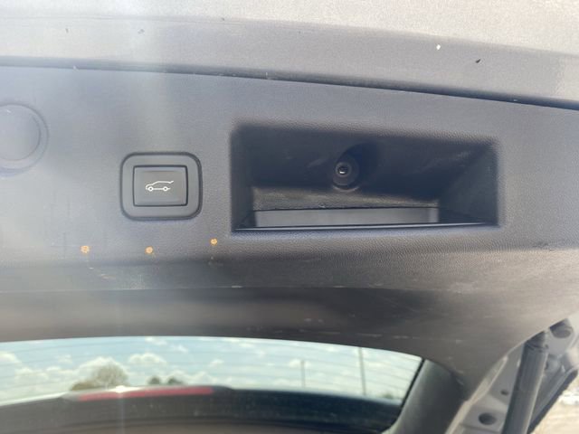 Used 2024 Chevrolet Equinox LT FWD image 19