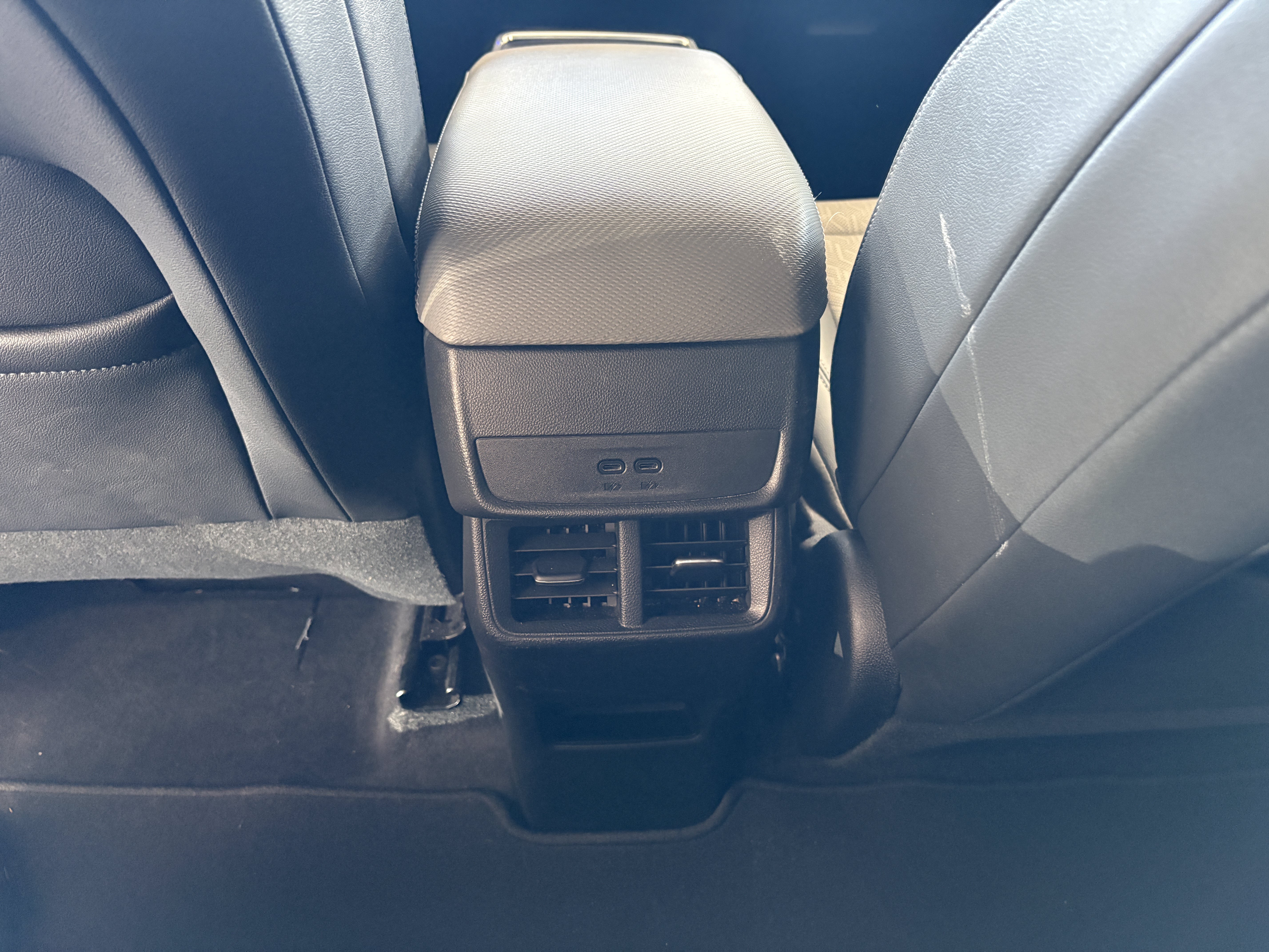 Used 2025 Chevrolet Equinox LT w/ Convenience Package II FWD image 20