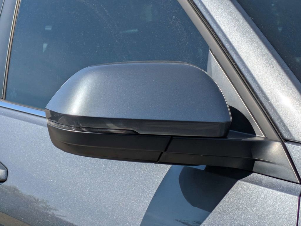 Certified 2023 Volkswagen Atlas SE w/ Panoramic Sunroof Package FWD image 12