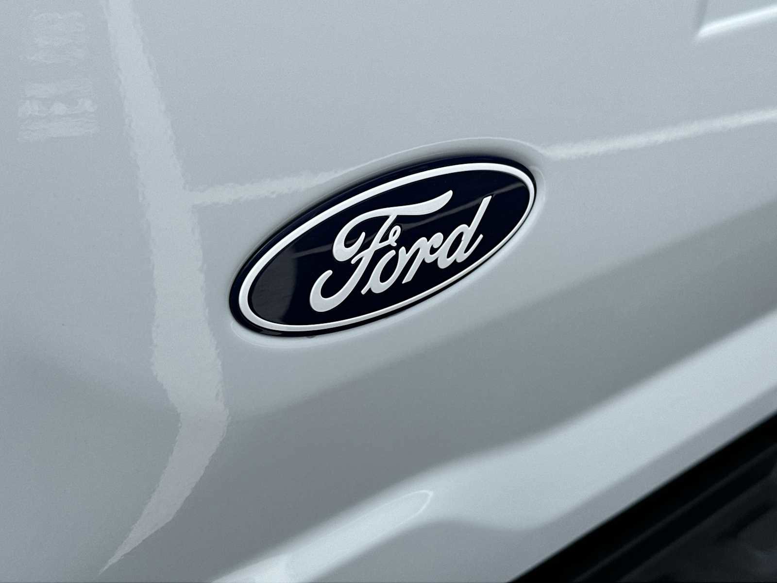 New 2025 Ford F150 Lightning Lariat image 29