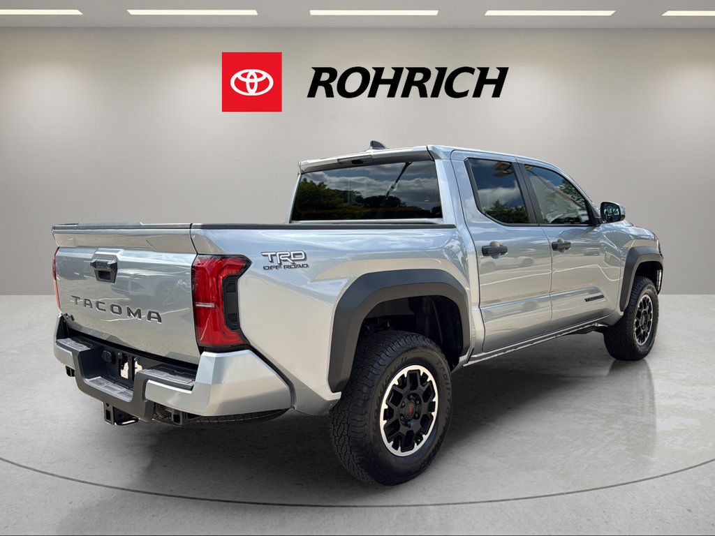 Used 2024 Toyota Tacoma 4x4 Double Cab image 6