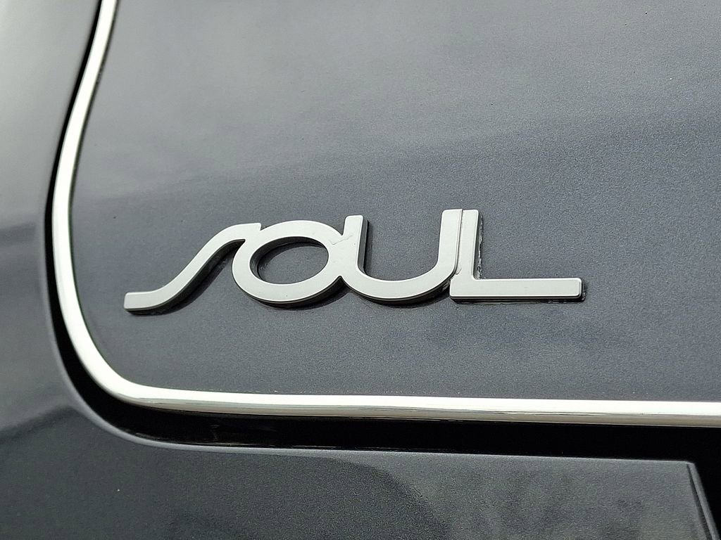 Used 2022 Kia Soul S image 30