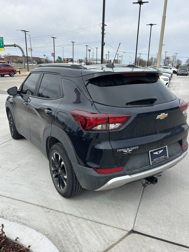 Used 2021 Chevrolet TrailBlazer LT w/ Convenience Package image 4
