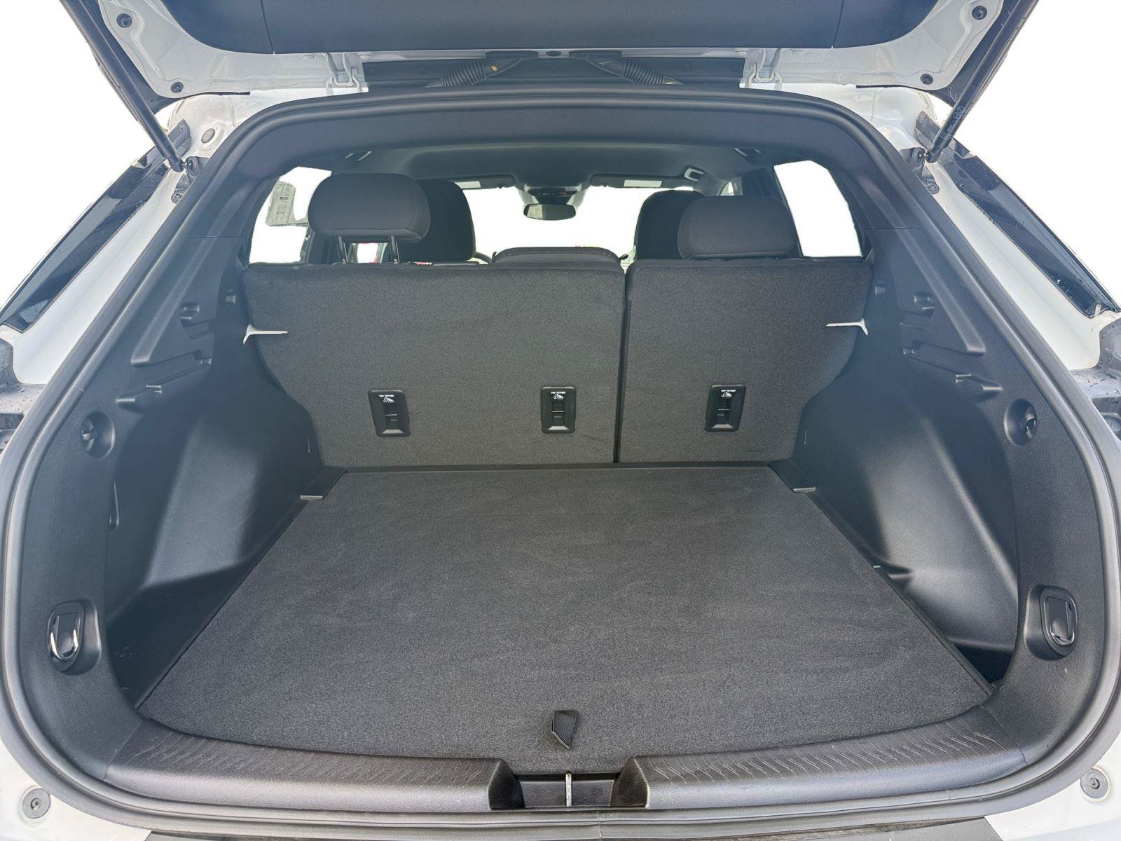 Used 2026 Chevrolet Equinox EV LT FWD image 21