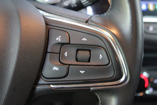 Used 2023 Buick Encore GX Preferred w/ Cold Weather Comfort Package FWD image 17
